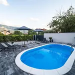 Villa Kukys -Private Pool & Luxury Oasis Mostar
