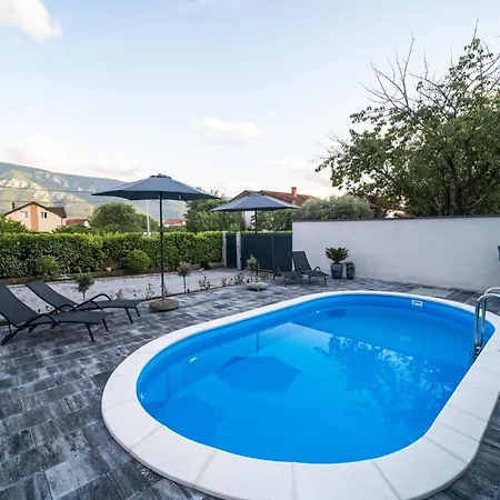 Kukys Mostar
