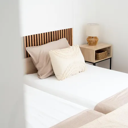 וילה Villa Kukys Production-Private Pool & Luxury Oasis מוסטר