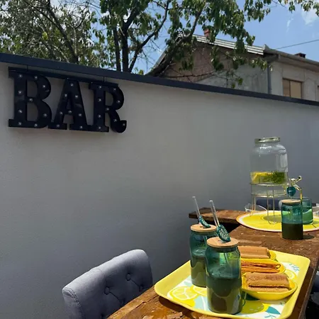 Kukys Production - Za Odmor Villa *