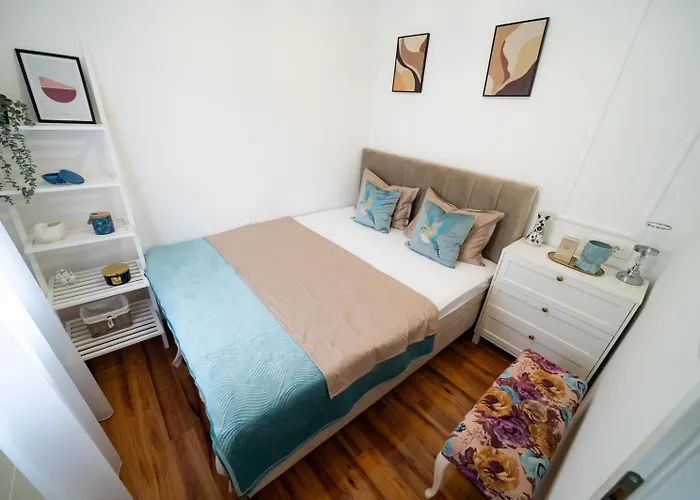 Kukys Production - Za Odmor Villa *